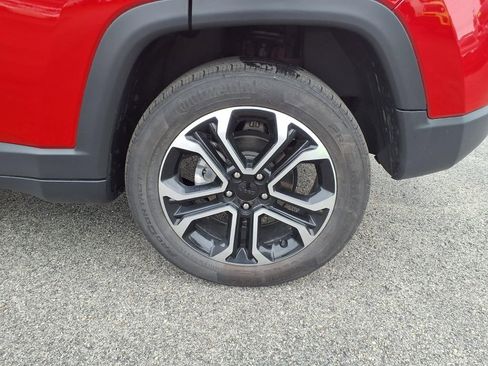 Used 2023 Jeep Compass Limited AWD/4WD image 8