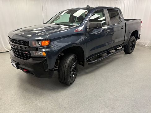Certified 2021 Chevrolet Silverado 1500 Custom Trail Boss AWD/4WD image 4