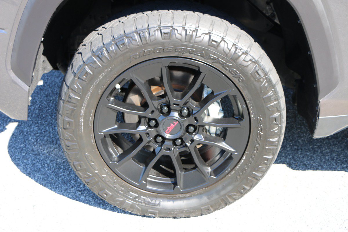 Used 2023 Toyota Tundra SR5 w/ SR5 Premium Package AWD/4WD image 14