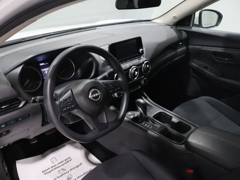 Used 2024 Nissan Sentra S image 16