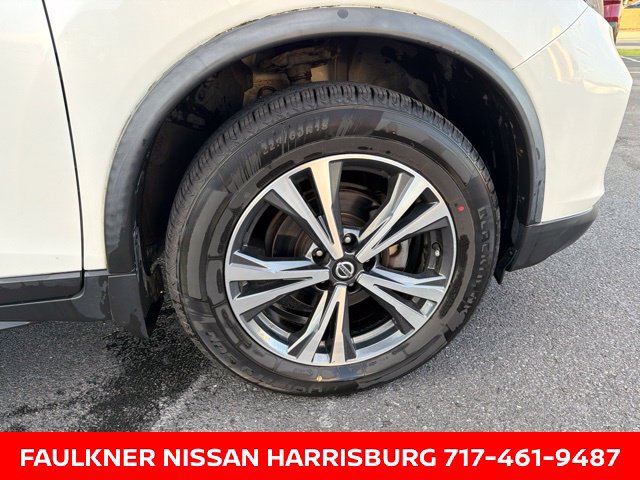 Certified 2019 Nissan Rogue SV w/ Premium Package AWD/4WD image 9
