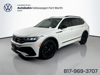 Certified 2022 Volkswagen Tiguan SE R-Line