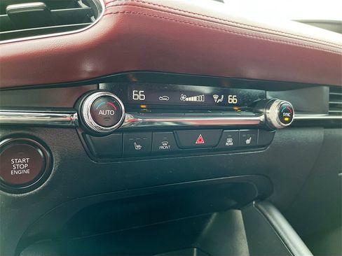 Used 2022 MAZDA MAZDA3 s image 15