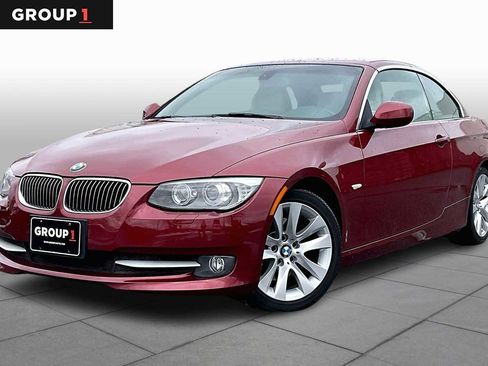 Used 2013 BMW 328i Convertible image 1