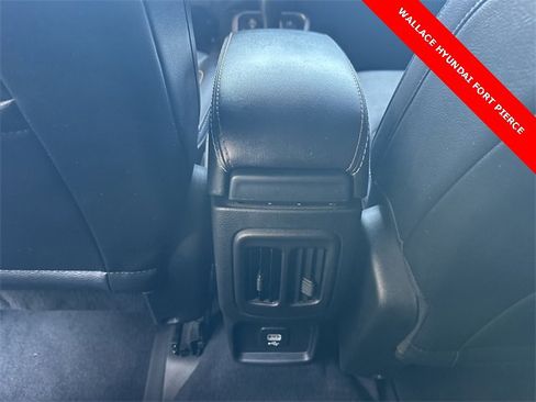 Used 2020 Jeep Compass Latitude image 14