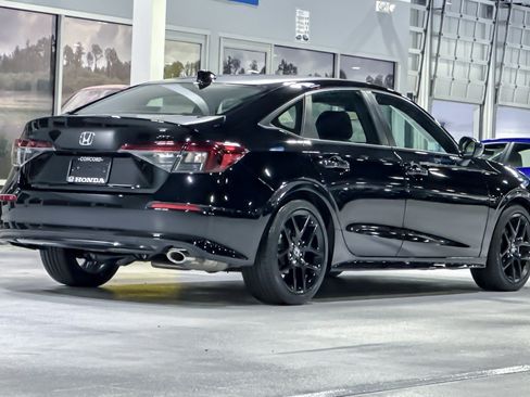 Used 2026 Honda Civic Sport image 8