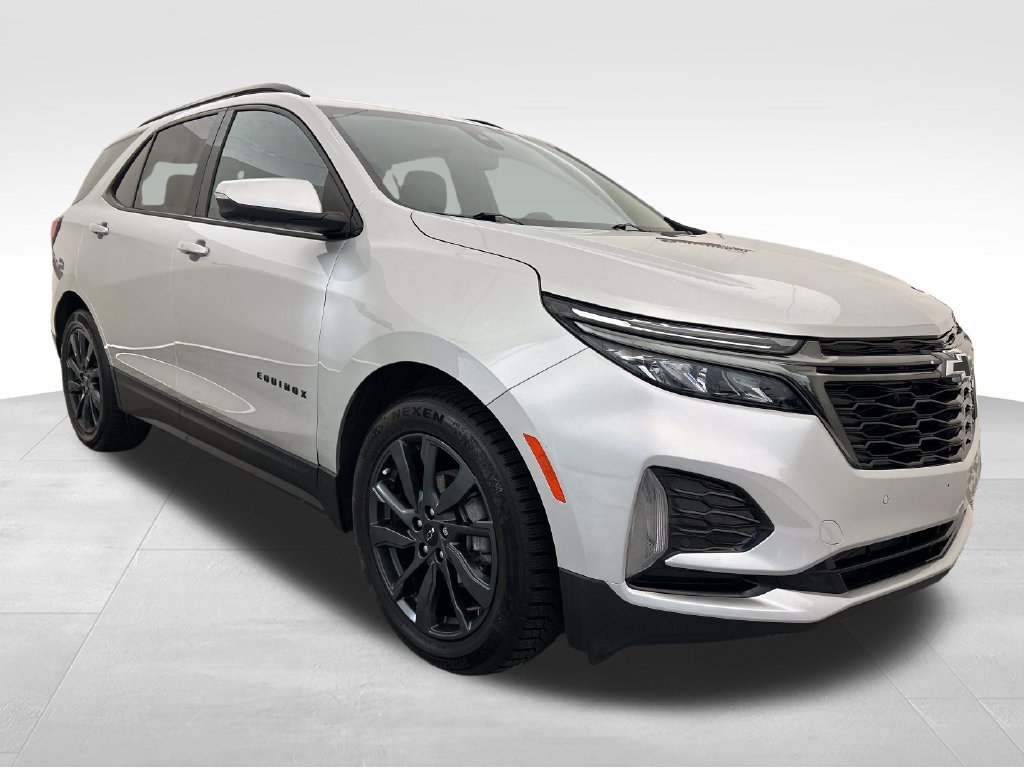 Used 2022 Chevrolet Equinox RS w/ RS Leather Package FWD image 8