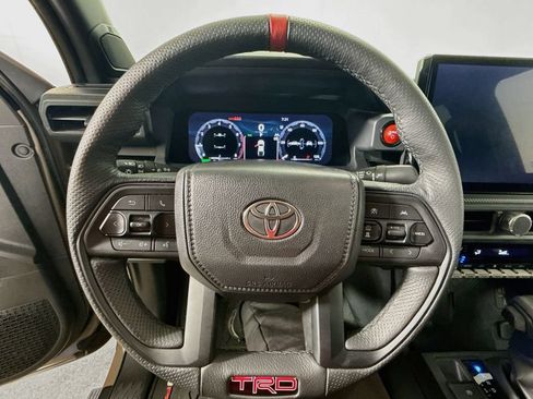 Certified 2025 Toyota Tacoma TRD Pro w/ Tow Tech Package AWD/4WD image 11