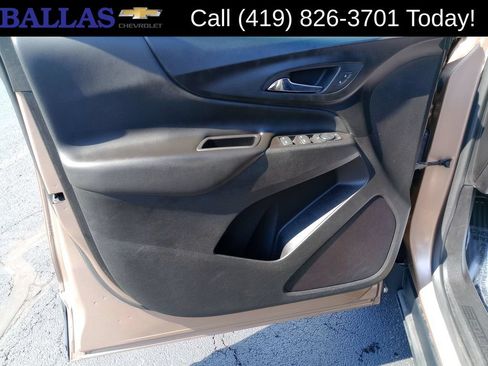 Certified 2019 Chevrolet Equinox LT FWD image 23