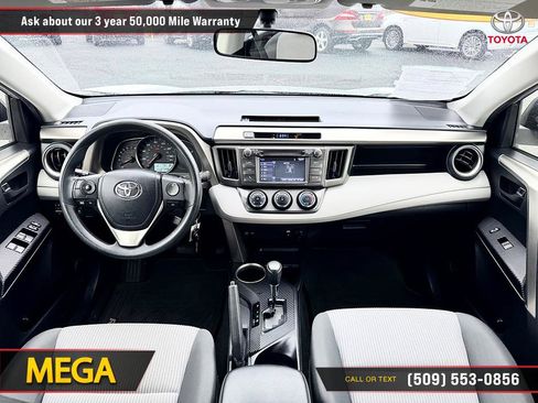 Used 2014 Toyota RAV4 LE image 14