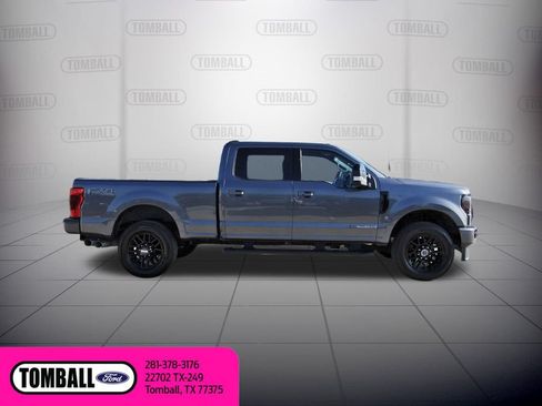 Used 2022 Ford F350 Lariat w/ Black Appearance Package AWD/4WD image 8