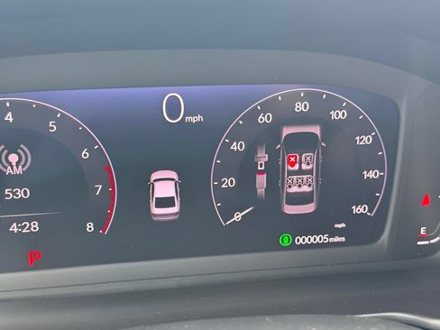 Used 2025 Honda Accord SE image 17