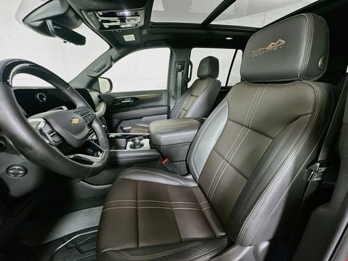 Used 2026 Chevrolet Tahoe High Country AWD/4WD image 27