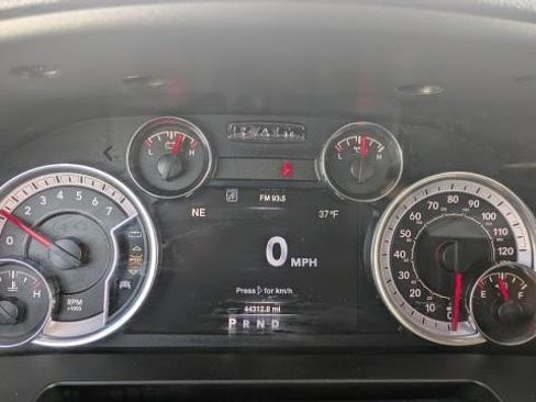 Used 2022 RAM 1500 Tradesman w/ Electronics Convenience Group image 8