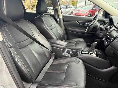 Used 2019 Nissan Rogue SL image 13