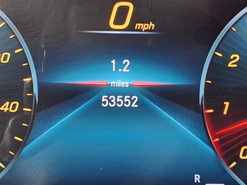 Used 2020 Mercedes-Benz GLS 580 4MATIC image 37