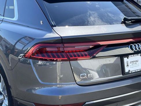 Used 2022 Audi Q8 Prestige AWD/4WD image 10