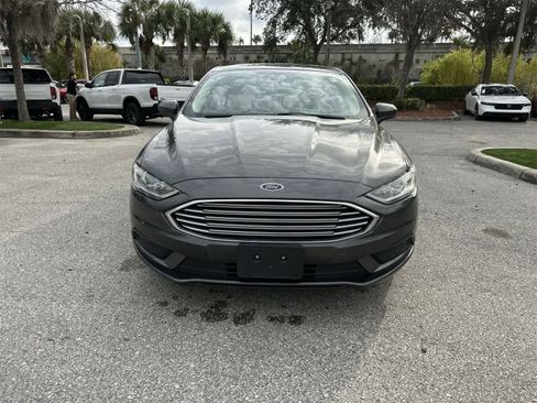 Used 2018 Ford Fusion S image 9