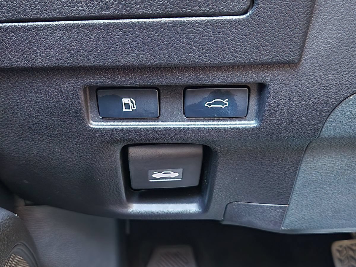 Used 2024 Lexus ES 350 w/ Premium Package FWD image 36