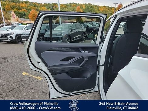 New 2026 Volkswagen Tiguan SE R-Line image 47