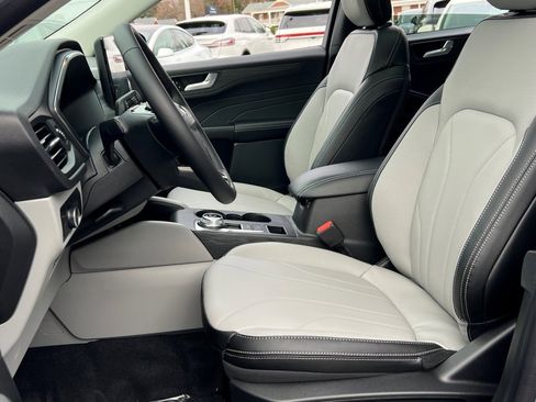 New 2026 Ford Escape Platinum w/ Premium Technology Package image 16