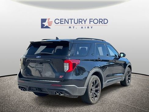 Used 2020 Ford Explorer ST w/ ST High-Performance Pack AWD/4WD image 2