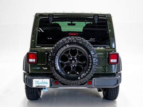 Used 2023 Jeep Wrangler Unlimited w/ Cold Weather Group AWD/4WD image 30
