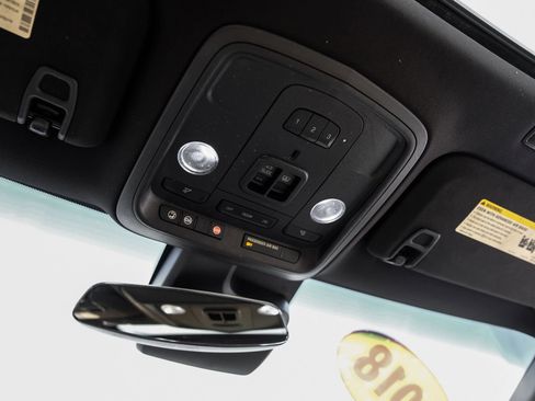 Used 2018 Cadillac CTS Luxury image 33