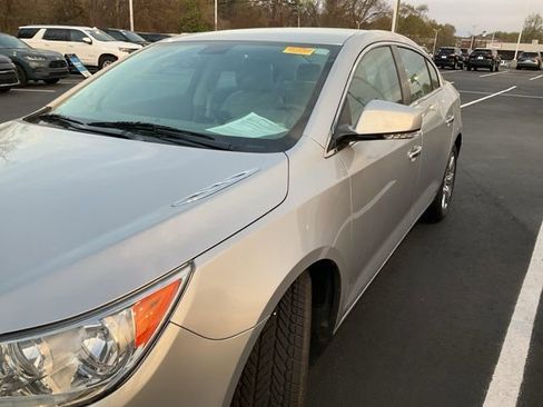 Used 2010 Buick LaCrosse CXL w/ Entertainment Package image 10