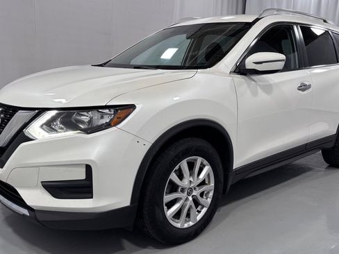 Used 2018 Nissan Rogue SV AWD/4WD image 1