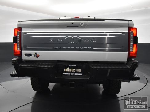 Used 2025 Ford F350 King Ranch w/ FX4 Off-Road Package AWD/4WD image 6