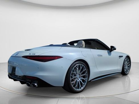 Used 2025 Mercedes-Benz SL 43 AMG image 5