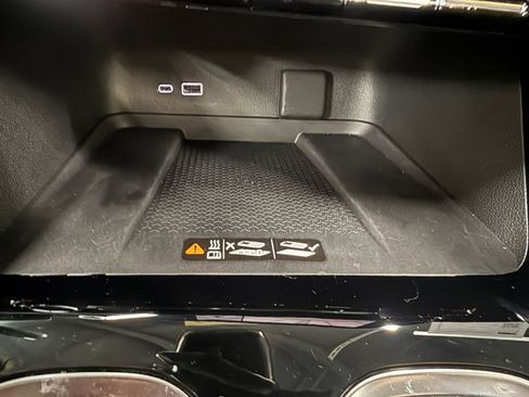 Certified 2024 Chevrolet Traverse LT w/ Enhanced Driving Package image 41