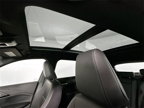 Used 2025 BMW X1 xDrive28i image 18