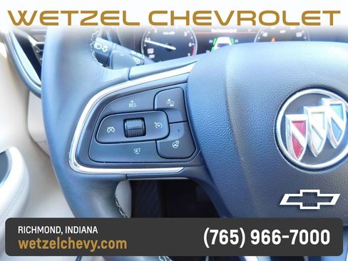 Used 2022 Buick Envision Avenir w/ Technology Package II FWD image 31