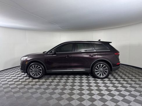 Used 2023 Lincoln Corsair Reserve w/ Equipment Group 201A AWD/4WD image 2