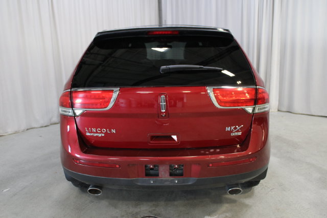 Used 2014 Lincoln MKX AWD w/ Equipment Group 102A image 30