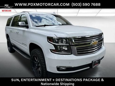Used 2018 Chevrolet Suburban Premier AWD/4WD image 8
