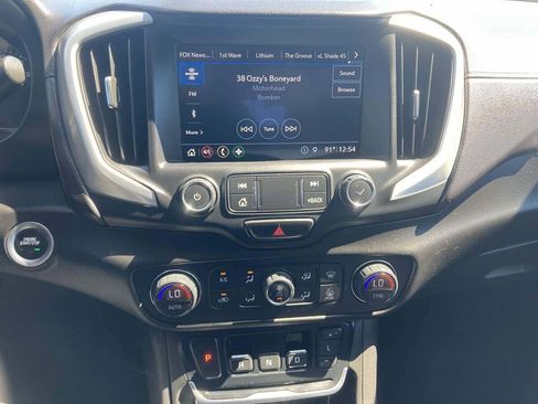 Used 2019 GMC Terrain SLT image 17