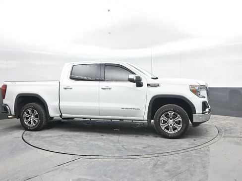 Used 2019 GMC Sierra 1500 SLT w/ SLT Convenience Package AWD/4WD image 9
