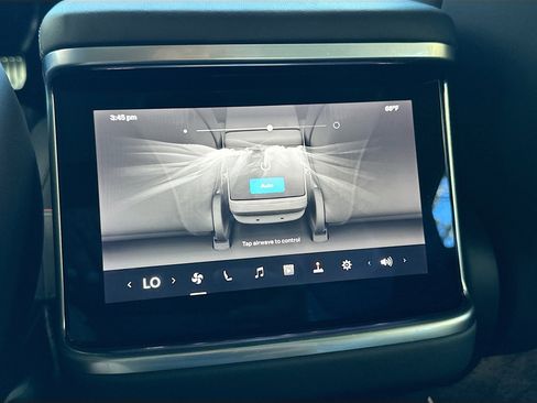 Used 2022 Tesla Model S Plaid image 27