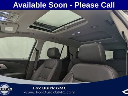 Used 2019 Chevrolet Traverse LT w/ LT Premium Package AWD/4WD image 30