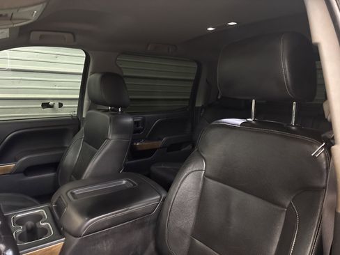 Used 2014 Chevrolet Silverado 1500 LTZ w/ LTZ Plus Package image 9