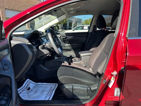 Used 2022 Nissan Rogue Sport S AWD/4WD image 12
