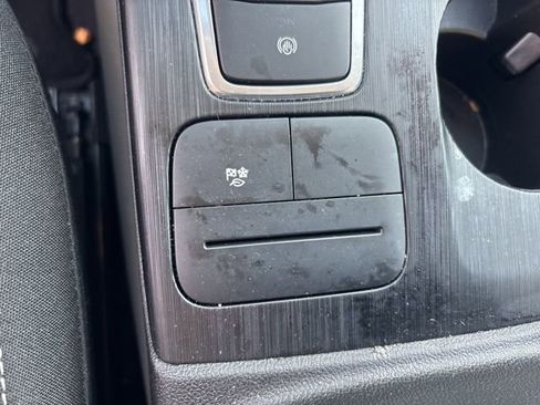 Used 2023 Ford Escape Active image 38