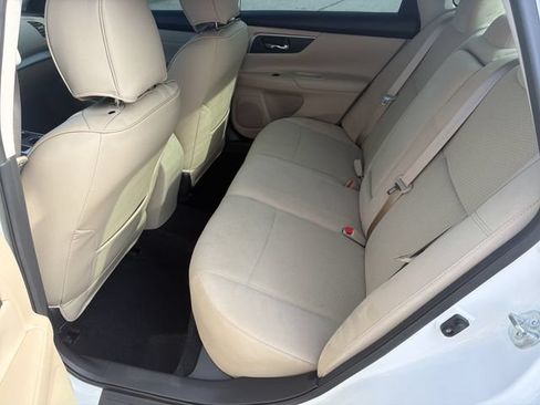 Used 2015 Nissan Altima 2.5 S w/ Special Edition Package FWD image 22
