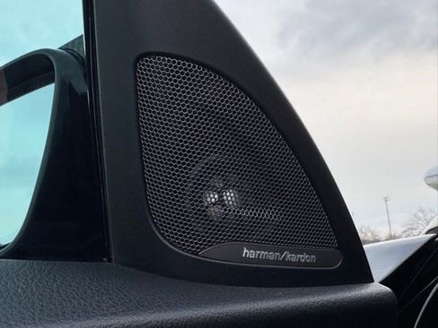 Used 2018 BMW M2 image 33