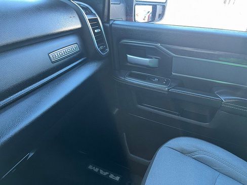 Used 2024 RAM 2500 Big Horn w/ Bed Utility Group image 26