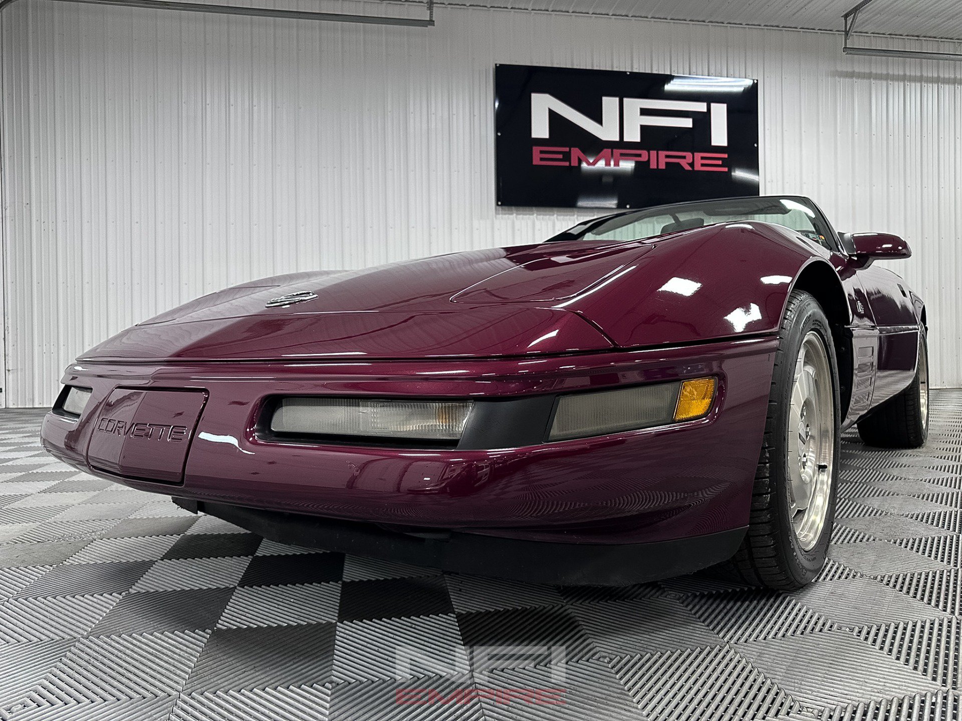 Used 1993 Chevrolet Corvette Coupe RWD image 22