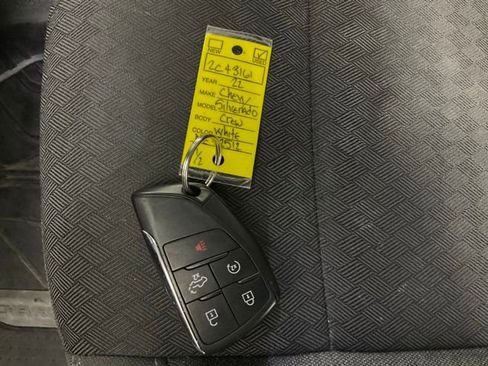 Used 2022 Chevrolet Silverado 1500 LT image 47